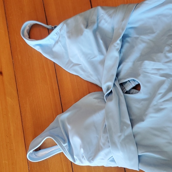 Cupshe bathing suit Never Worn - Picture 2 of 8